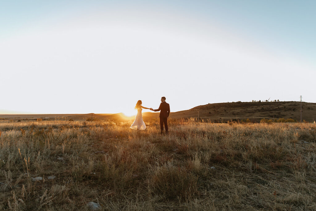 golden hour couple session in colorado 