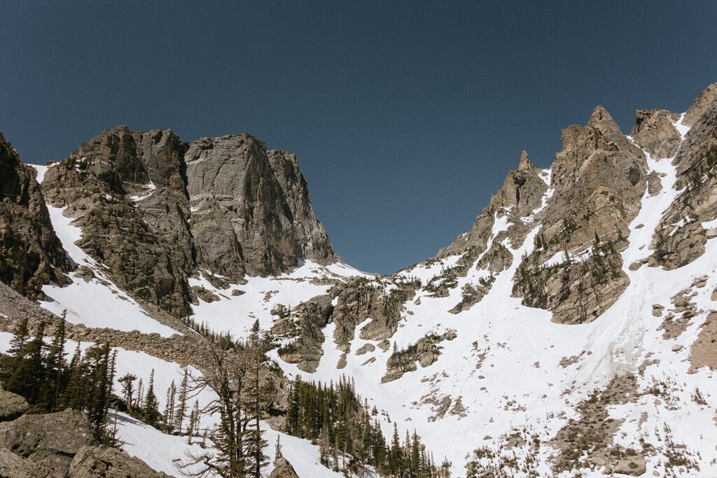 Top Colorado Elopement Locations Near Denver for Epic Views Without the Hike