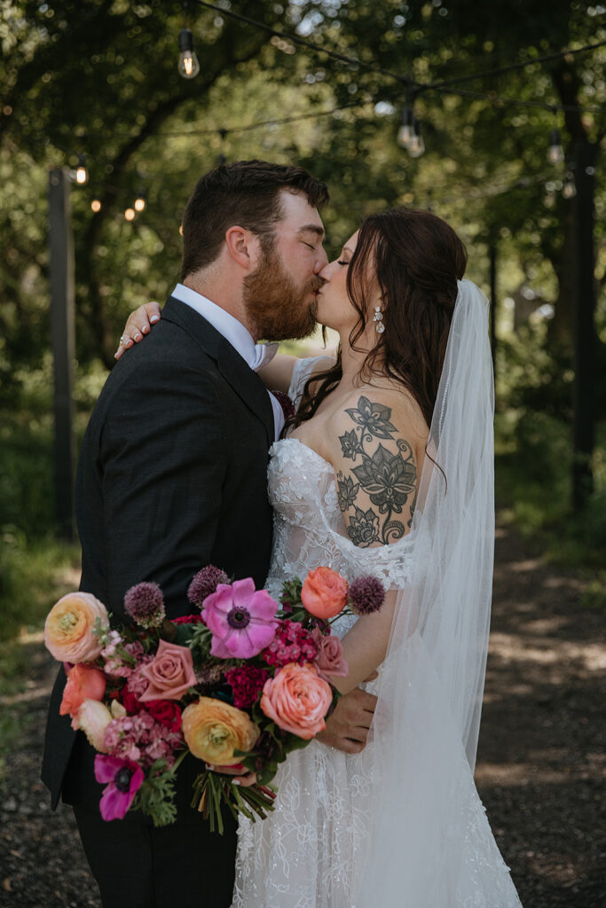 Exploring Wedding Venues in Fargo: Where to Get Married, When, and How Much It Costs!