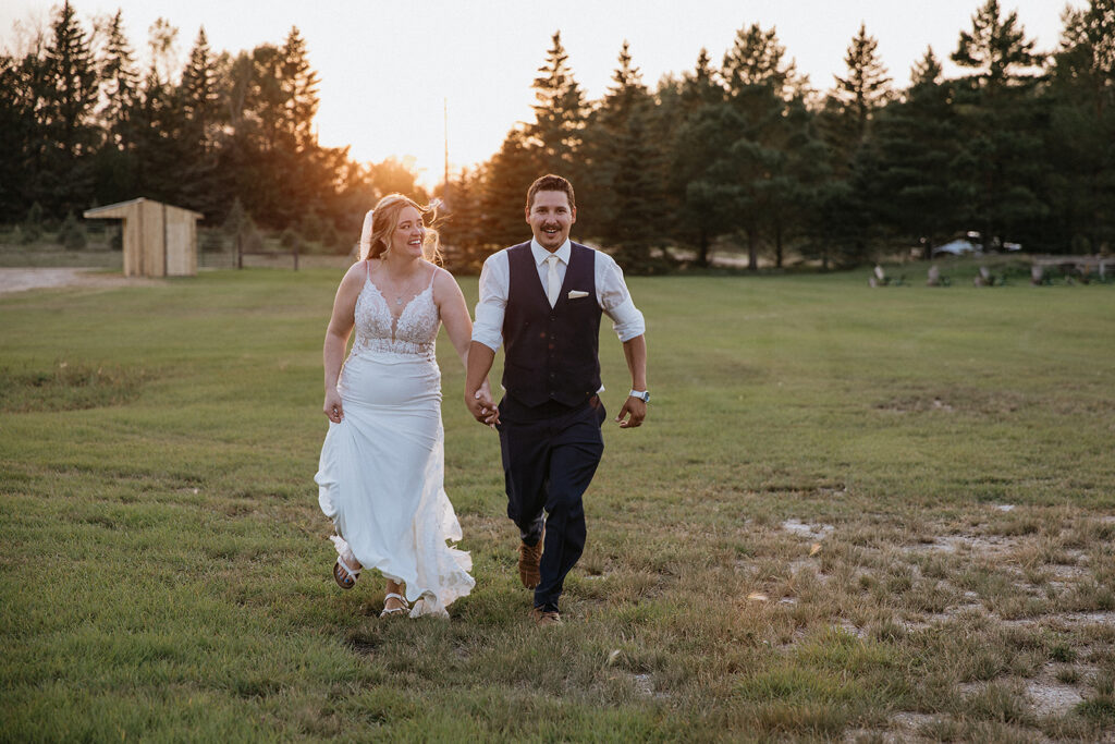 Planning a North Dakota Wedding? Here’s What to Know About Every Season