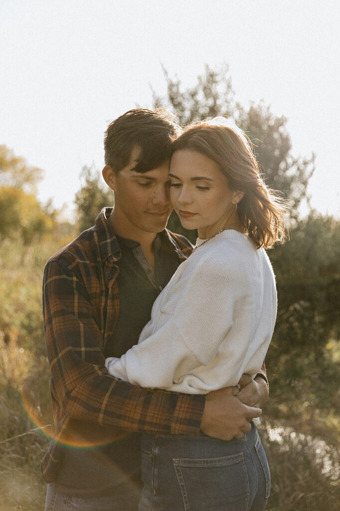 golden hour couple portraits 