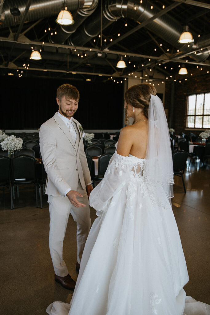 happy couple at their first look