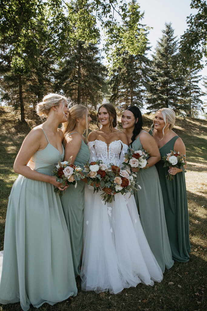 fun picture of the bride and her friends