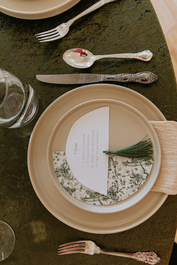 Beautiful details at the wedding reception