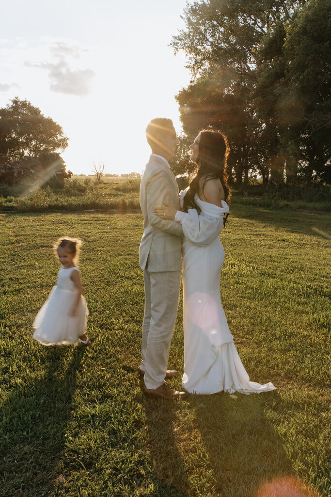 golden hour bridal photos in north dakota