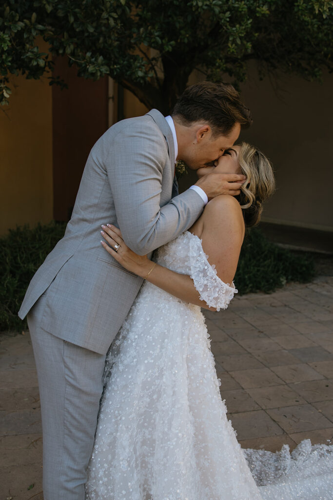 Nikki & Steven’s Elegant Destination Wedding in Henderson, Nevada